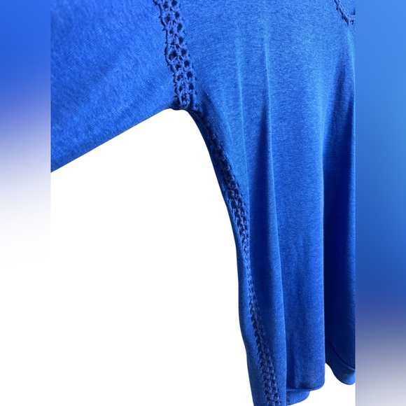 Johnny Was THE LIGHTWEIGHT CLASSIC WHIPSTITCH PULLOVER Silk/ Linen Electric Blue - Picture 7 of 13